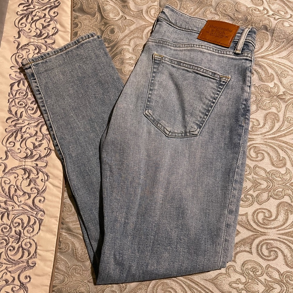 MENS ABERCROMBIE & FITCH SKINNY JEANS